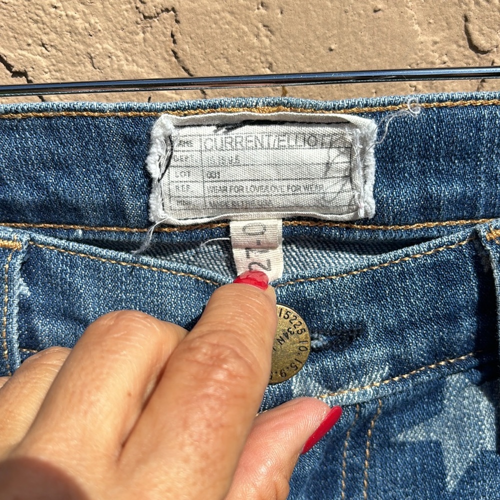 Current/Elliott denim - Picture 4 of 10